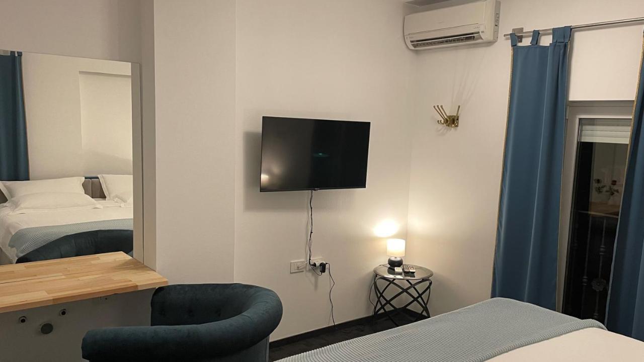 Madonca Rooms & Restaurant Nova Gorica Extérieur photo