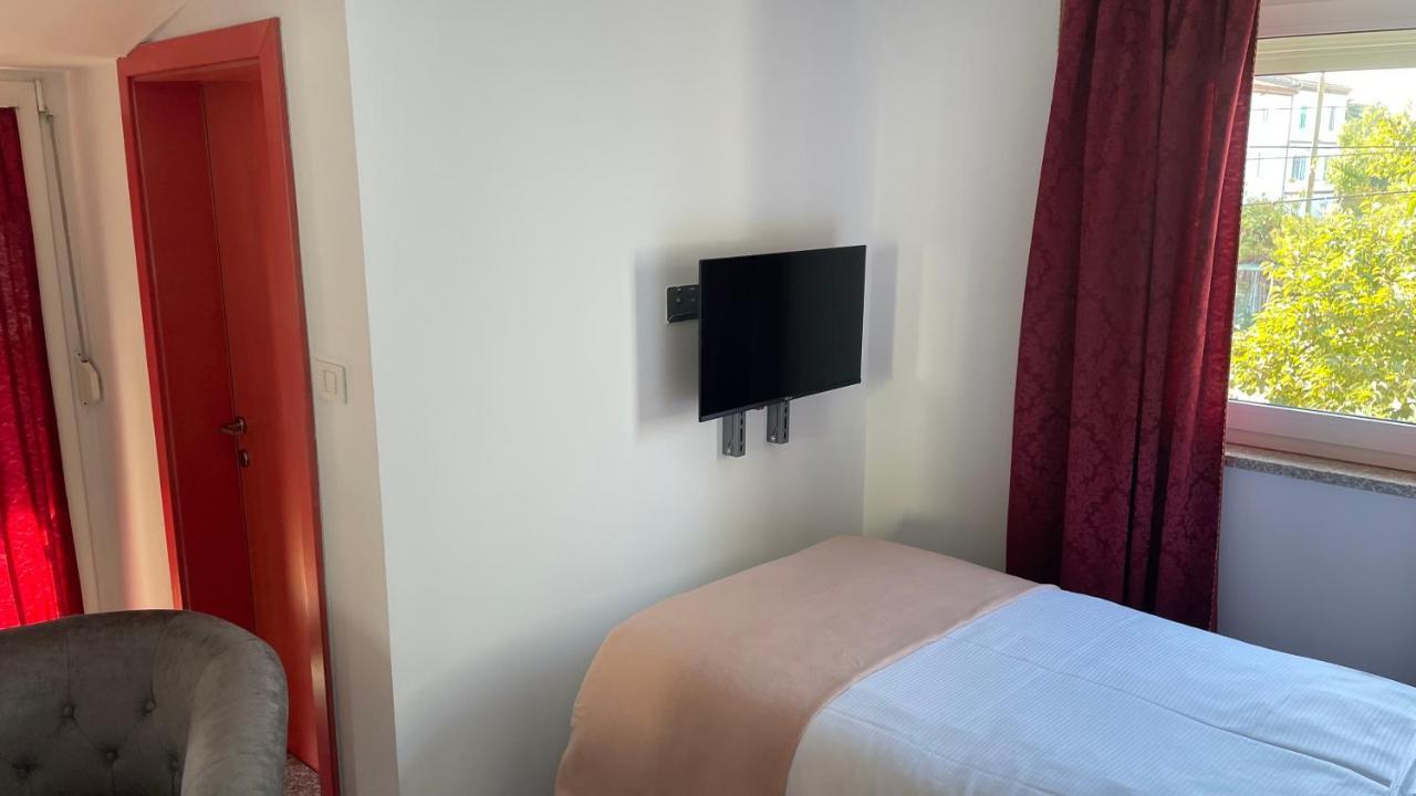 Madonca Rooms & Restaurant Nova Gorica Extérieur photo
